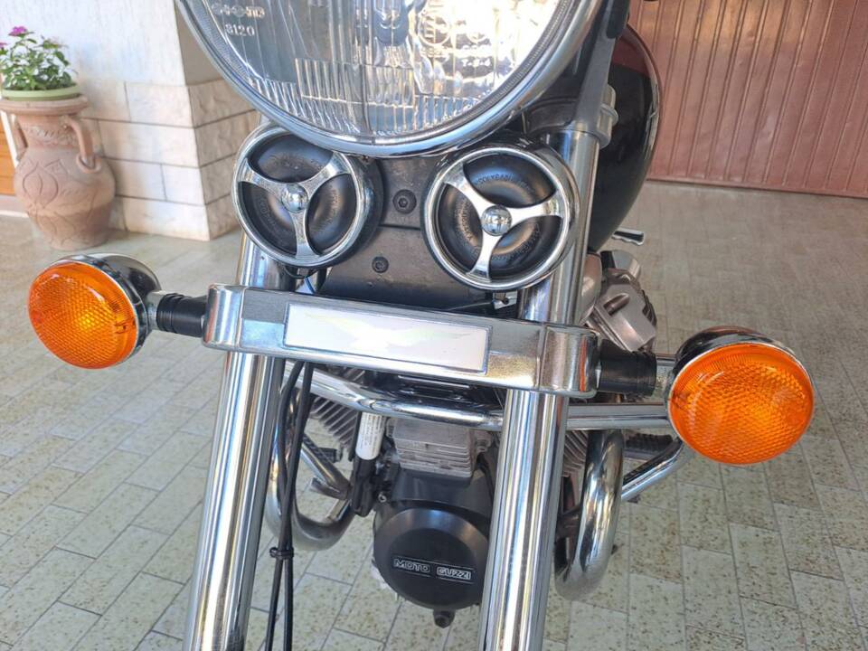 Immagine 24/34 di Moto Guzzi Nevada 750 (1998)