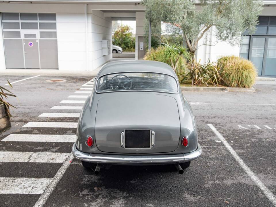 Imagen 4/18 de Lancia Aurelia B20 GT 2500 (1958)
