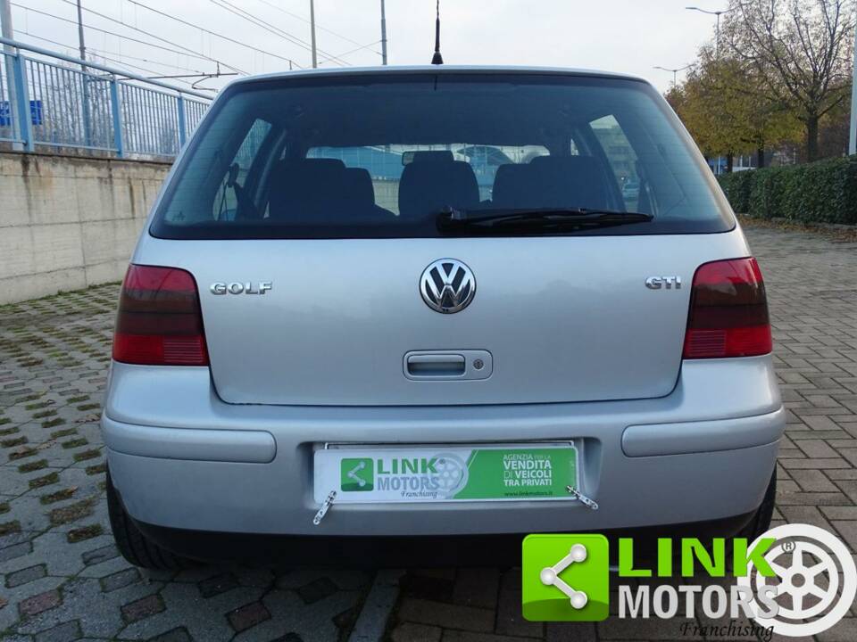 Bild 8/10 von Volkswagen Golf IV 1.8T GTI (1998)