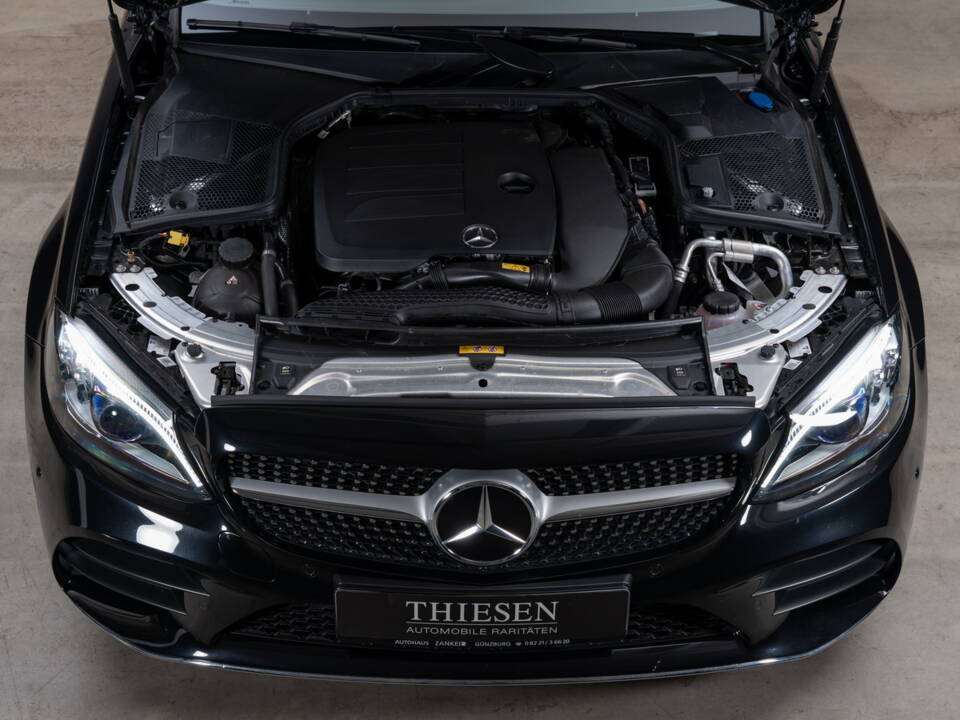 Bild 39/41 von Mercedes-Benz C 300 (2023)
