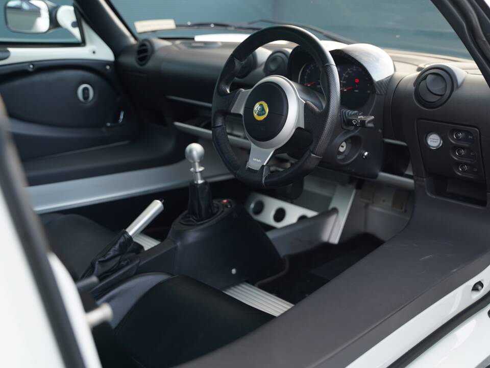 Image 12/50 of Lotus Exige S 240 (2010)