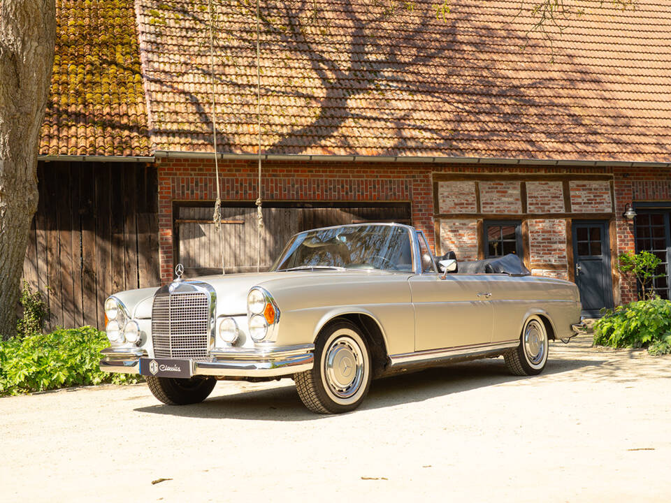 Bild 7/56 von Mercedes-Benz 280 SE (1968)