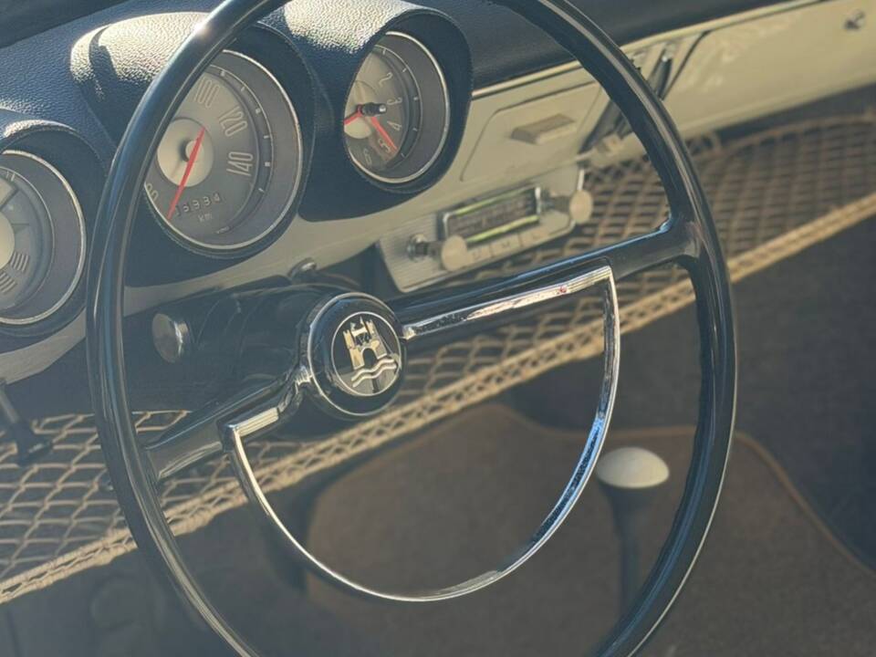 Immagine 6/19 di Volkswagen 1500 (1963)