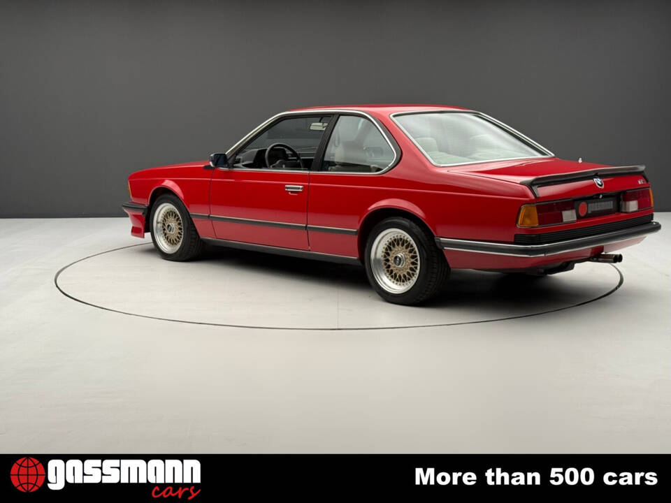 Image 6/15 de BMW M 635 CSi (1985)