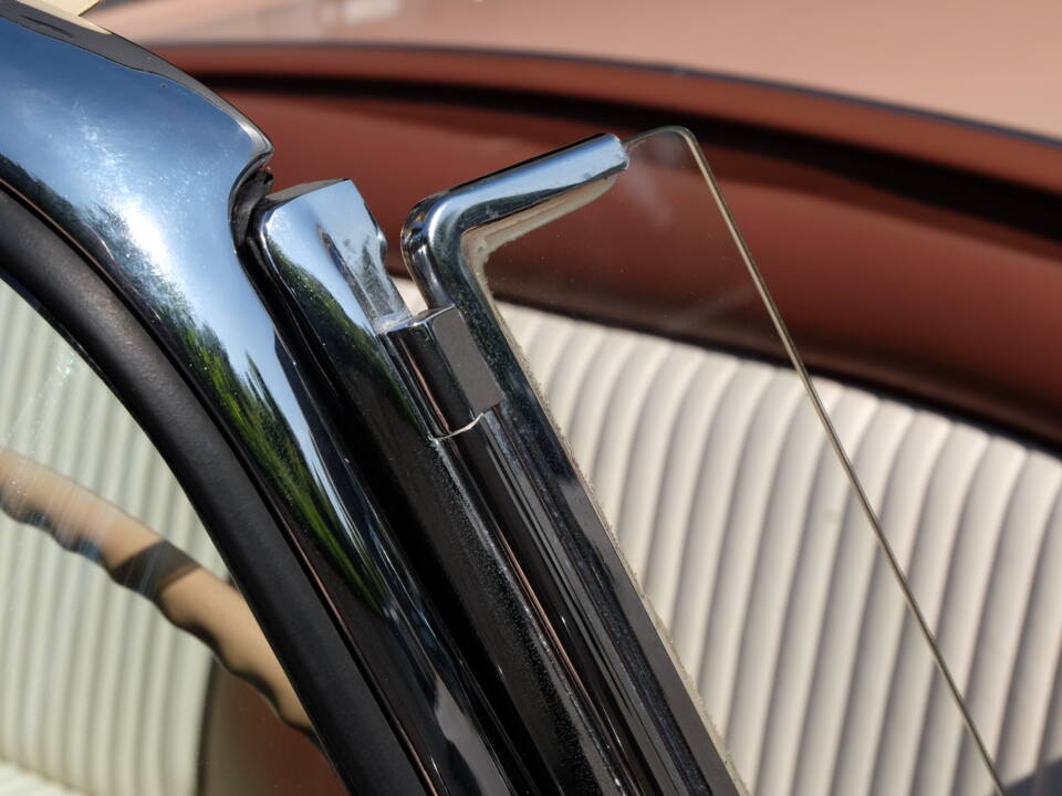 Immagine 17/64 di Ford Thunderbird (1956)
