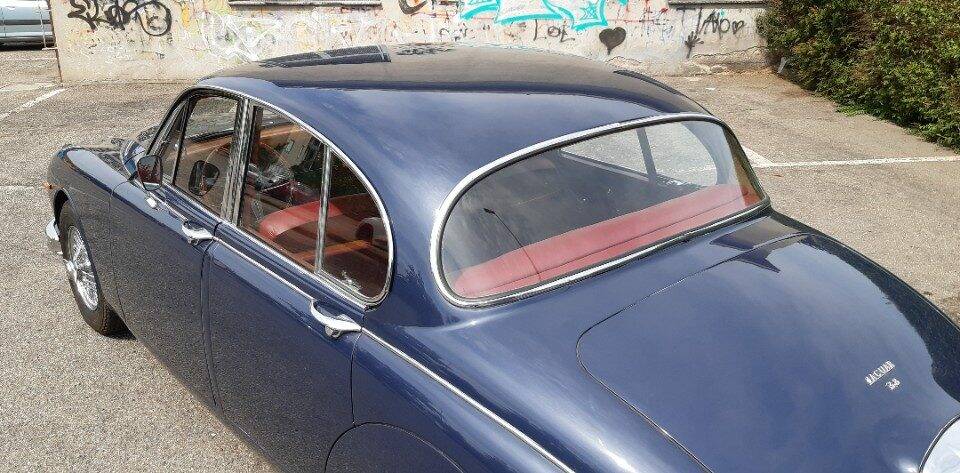 Image 22/49 of Jaguar Mk II 3.8 (1963)