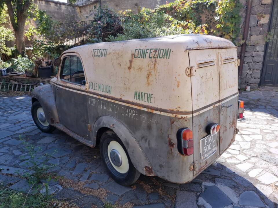 Image 33/35 of FIAT 500 C Giardiniera (1950)