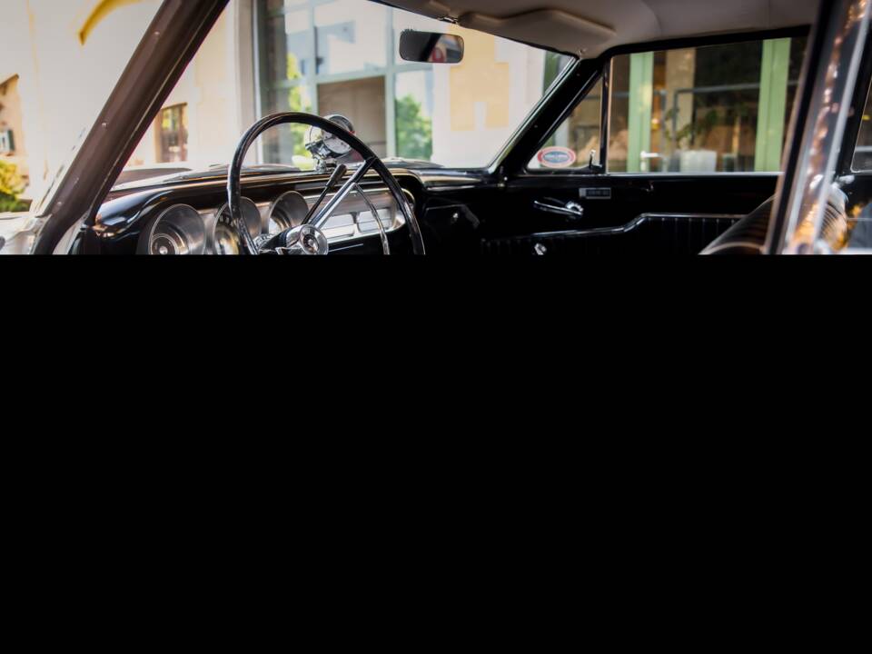 Imagen 51/93 de Ford Fairlane 500 (1963)