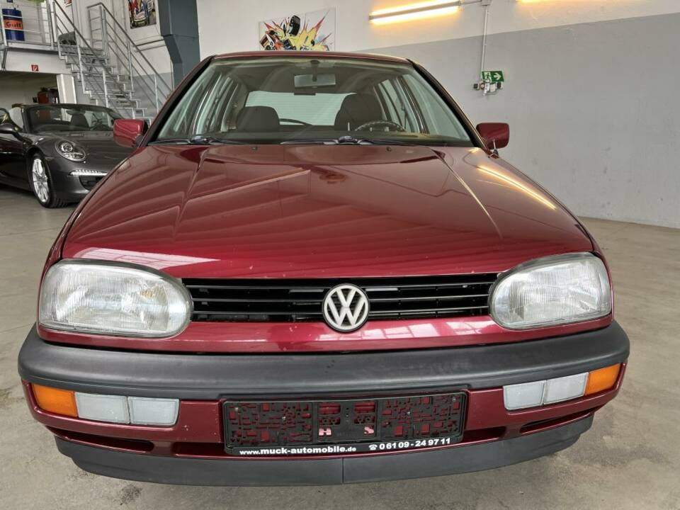 Bild 7/30 von Volkswagen Golf III 1.6 (1994)