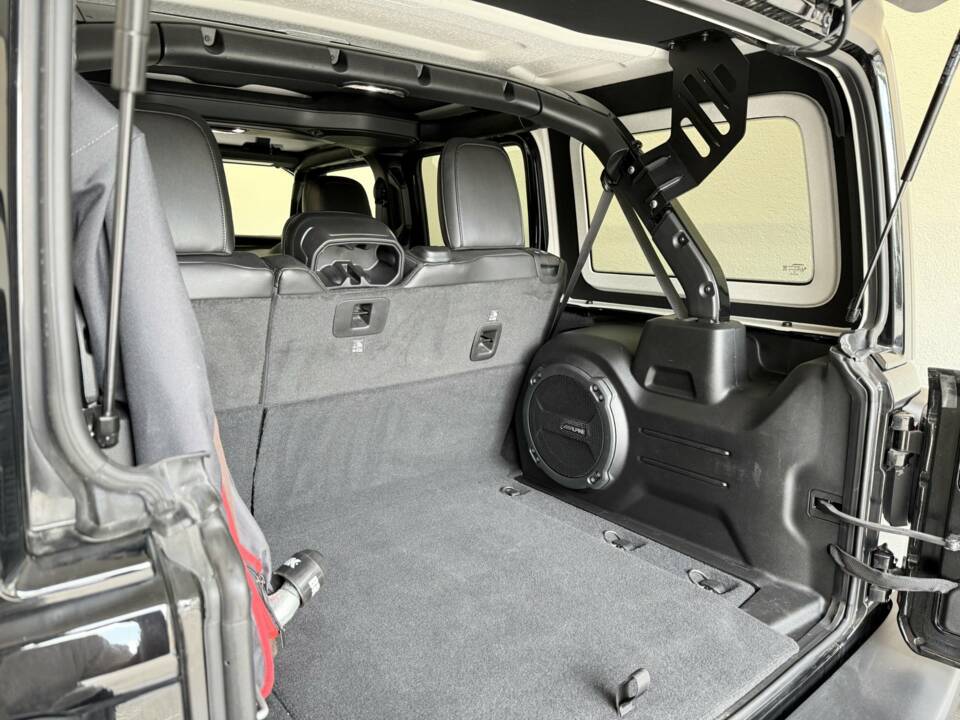 Bild 28/28 von Jeep Wrangler Rubicon 392 (2022)