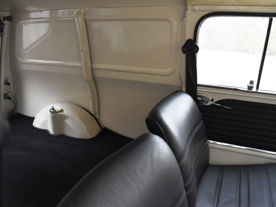 Afbeelding 26/34 van Austin Mini Van (1981)