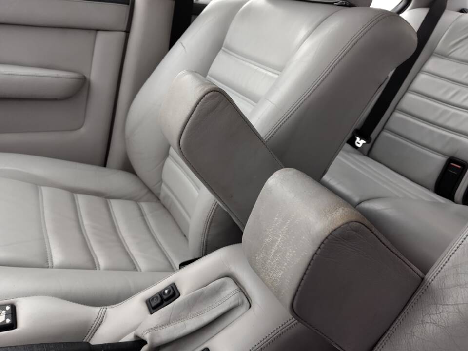 Bild 80/113 von BMW 735i (1986)