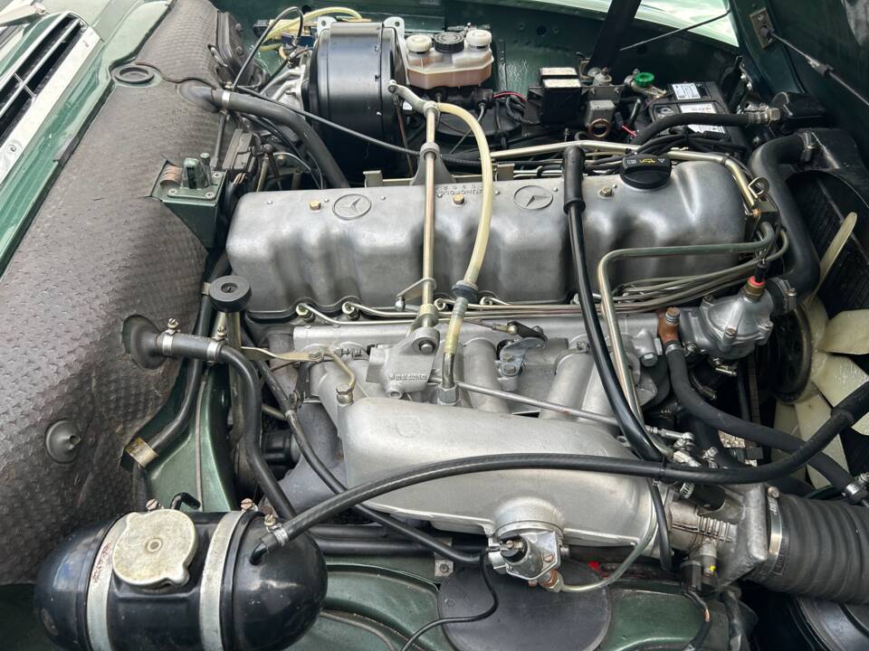 Imagen 18/37 de Mercedes-Benz 280 SL (1970)