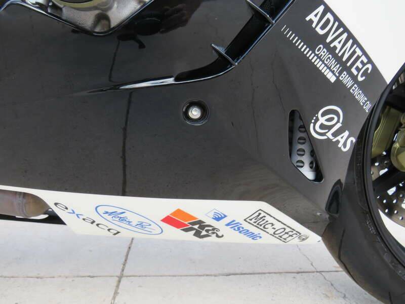 Image 21/47 de BMW S 1000RR 'TYCO' BSB Race Replica (2017)