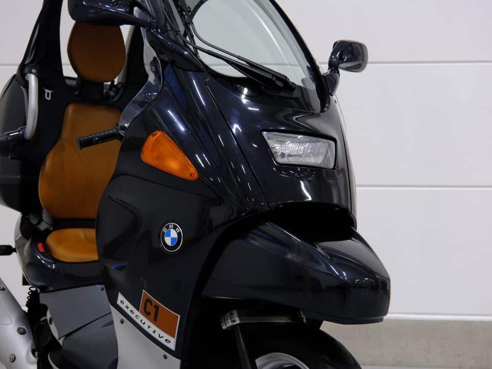Image 18/51 of BMW C1 125 (2001)