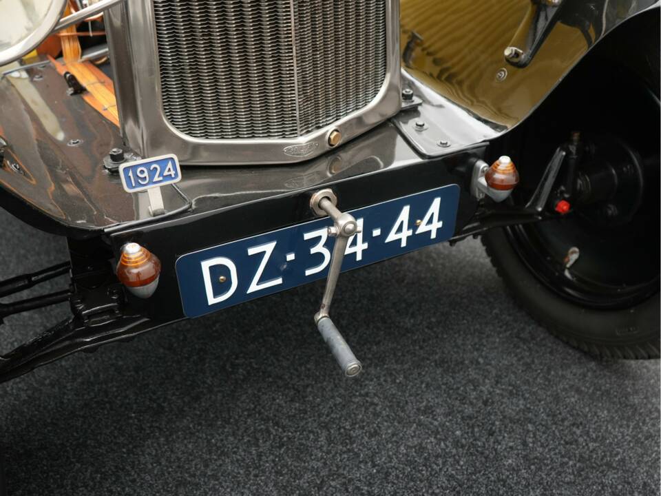 Image 19/28 de Citroën C3 (1924)