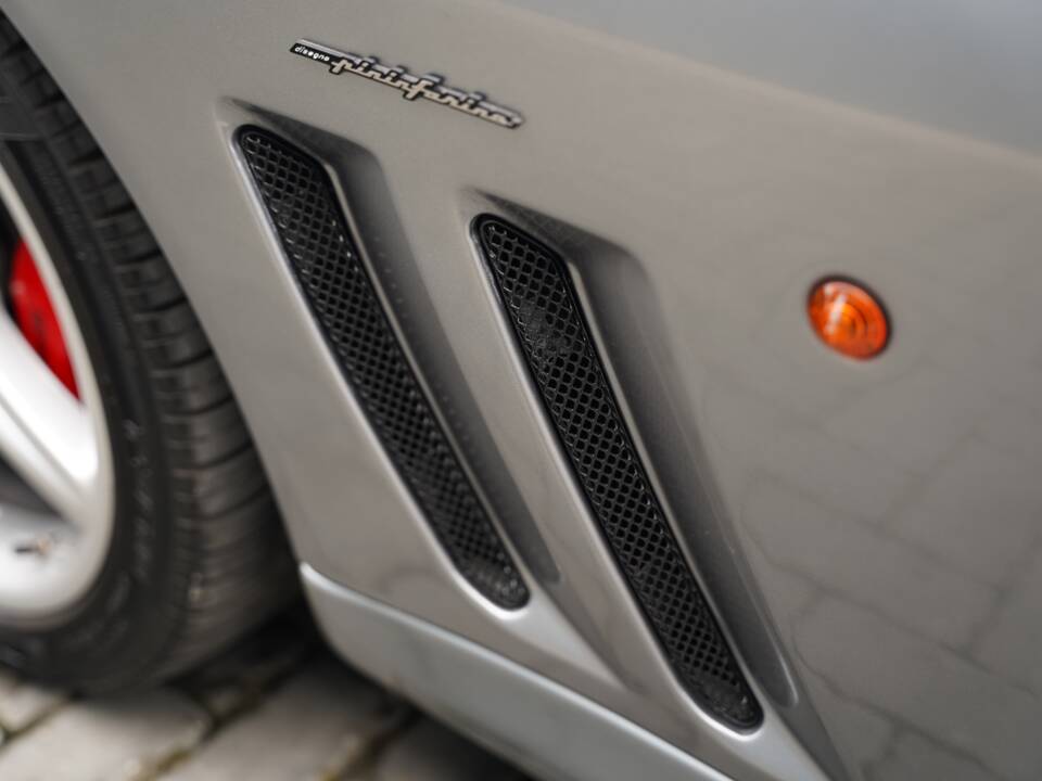 Image 43/50 of Ferrari 575M Maranello (2004)
