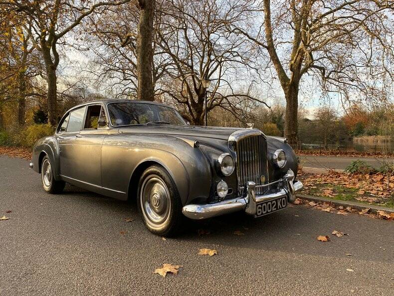 Immagine 2/50 di Bentley S 1 Continental (1958)