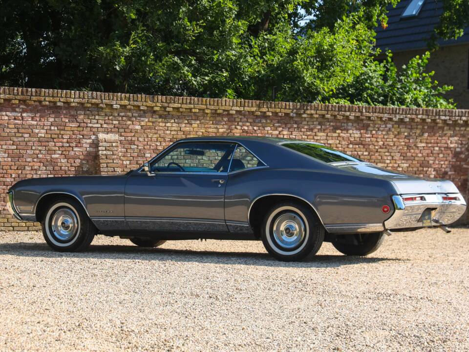 Bild 40/50 von Buick Riviera Coupe (1969)