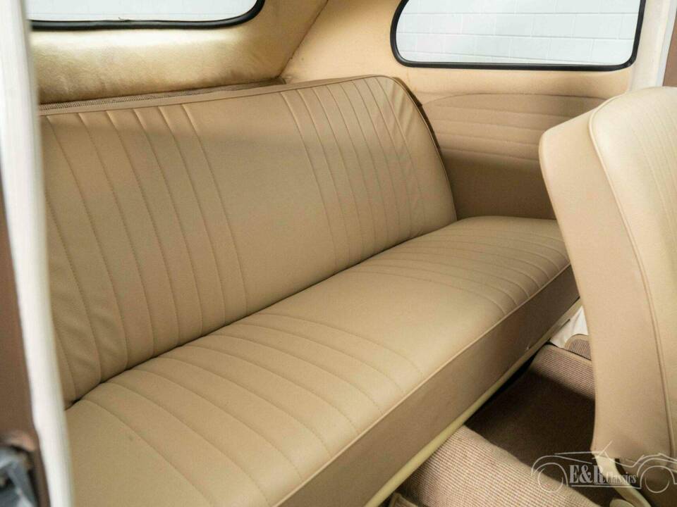 Bild 4/19 von Volkswagen Käfer 1200 Export "Ovali" (1957)