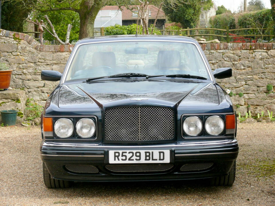 Image 7/18 of Bentley Brooklands R Mulliner (1998)