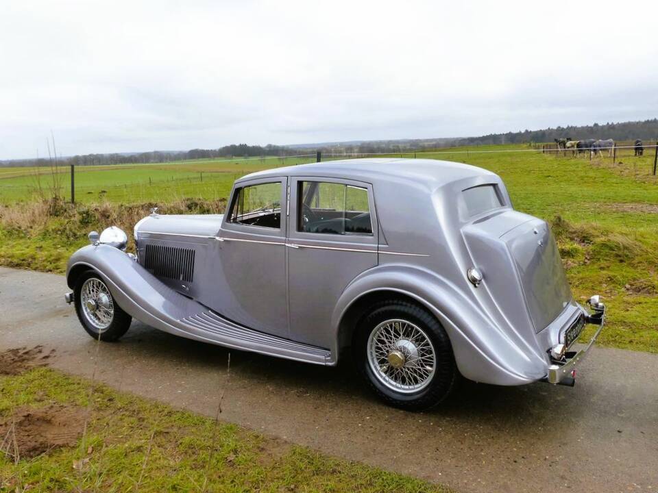 Bentley 4¼ Litre Limousine "Razor Edge" Gurney Nutting 1936