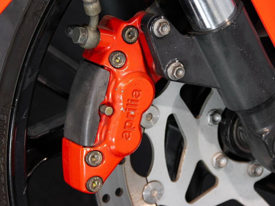 Image 40/50 of Aprilia RS 125 (1999)