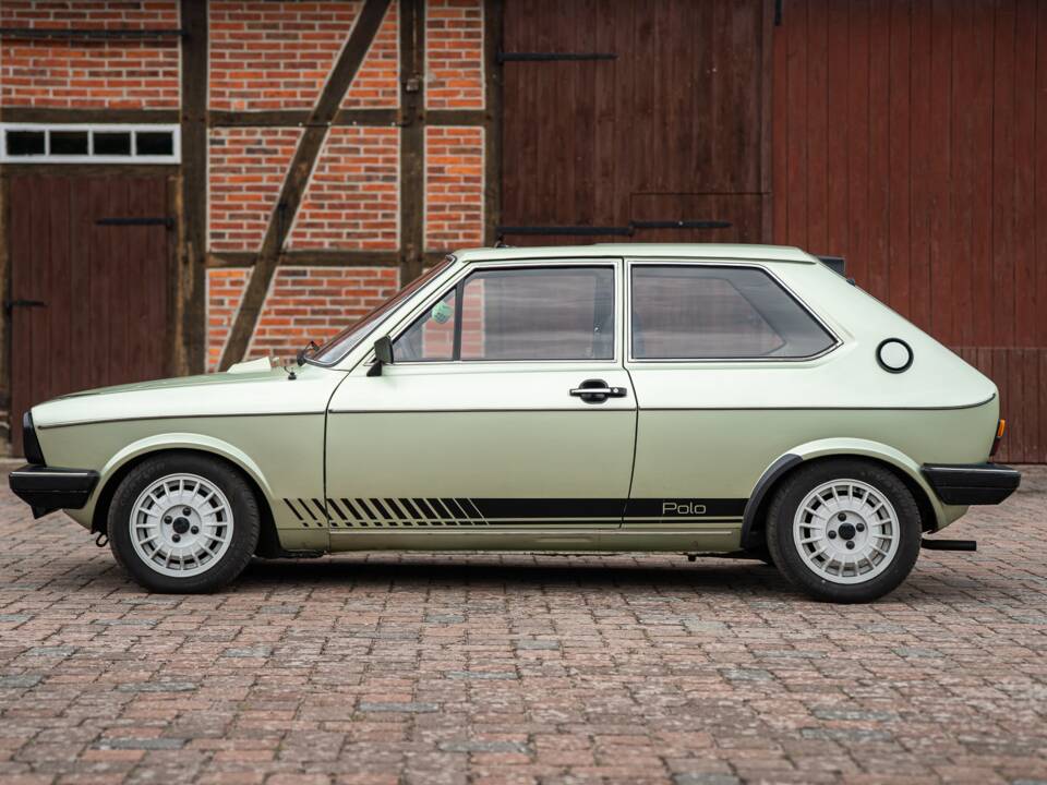 Image 11/40 of Volkswagen Polo I 1.1 (1980)