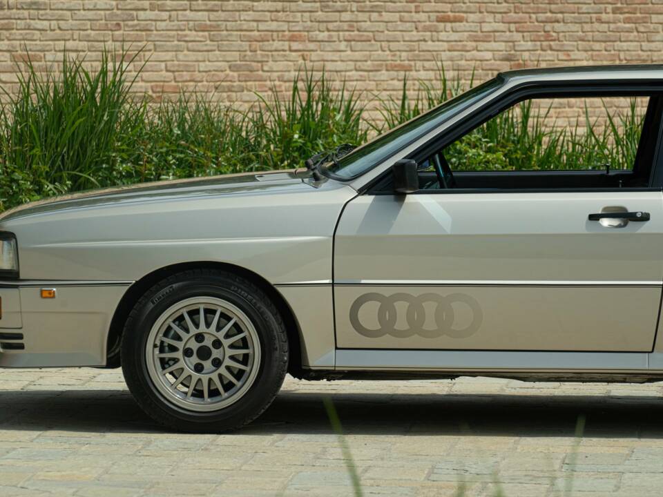 Immagine 37/50 di Audi quattro (1985)