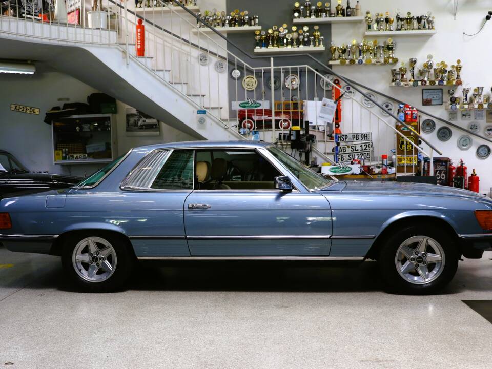 Image 6/41 de Mercedes-Benz 450 SLC 5,0 (1979)