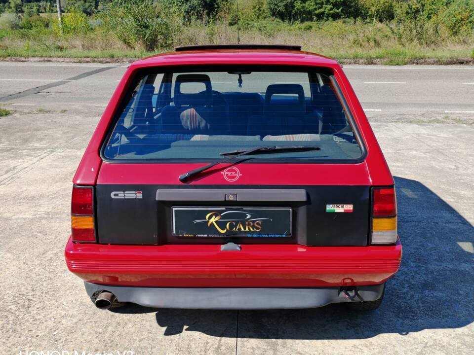 Bild 4/36 von Opel Corsa 1.6 GSi (1989)
