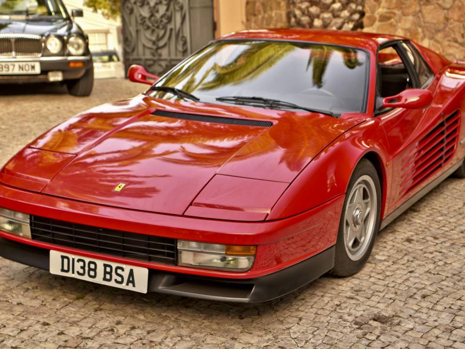 Image 2/41 of Ferrari Testarossa (1987)