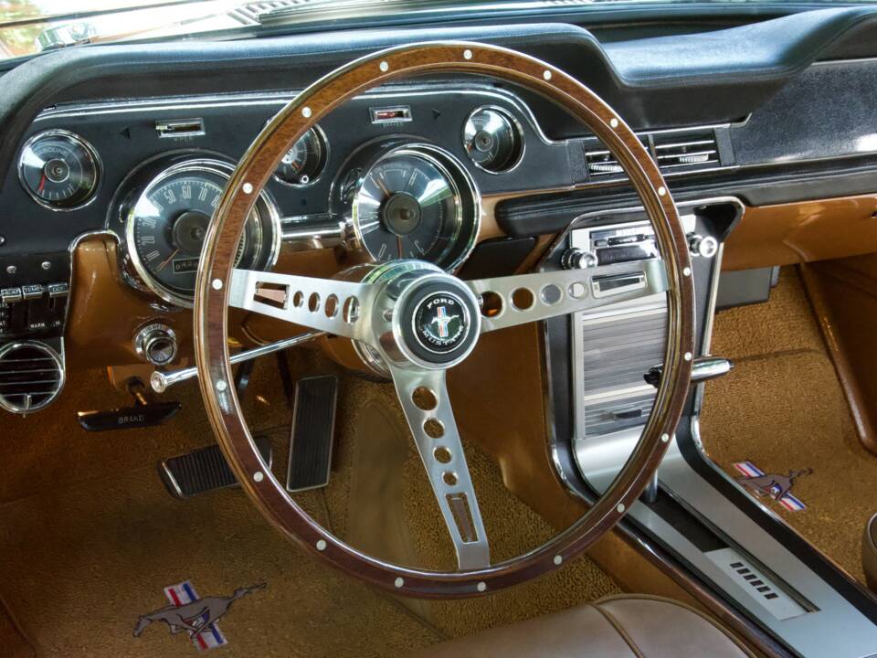 Afbeelding 7/58 van Ford Mustang 289 (1967)
