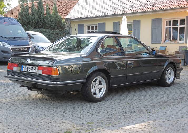 Bild 5/10 von BMW M 635 CSi (1984)