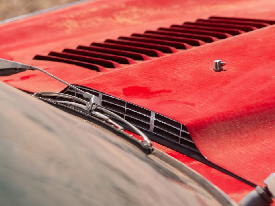 Image 31/50 de Jaguar Type E V12 (2+2) (1973)