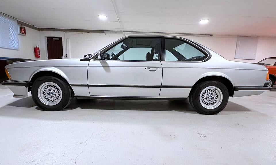 Bild 8/37 von BMW 635 CSi (1985)