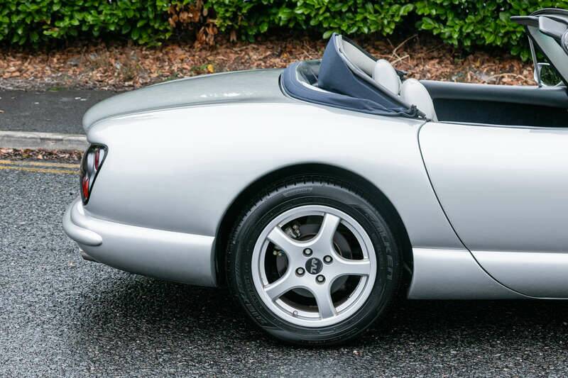 Bild 21/32 von TVR Chimaera 4,0 (2000)