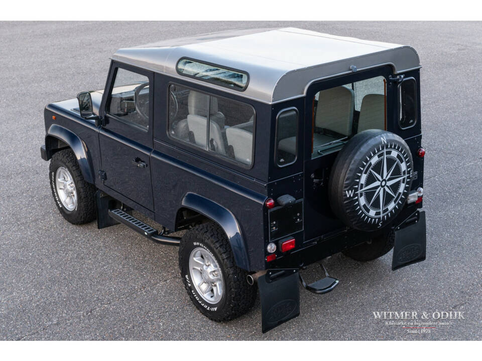 Image 12/25 de Land Rover Defender 90 (1996)