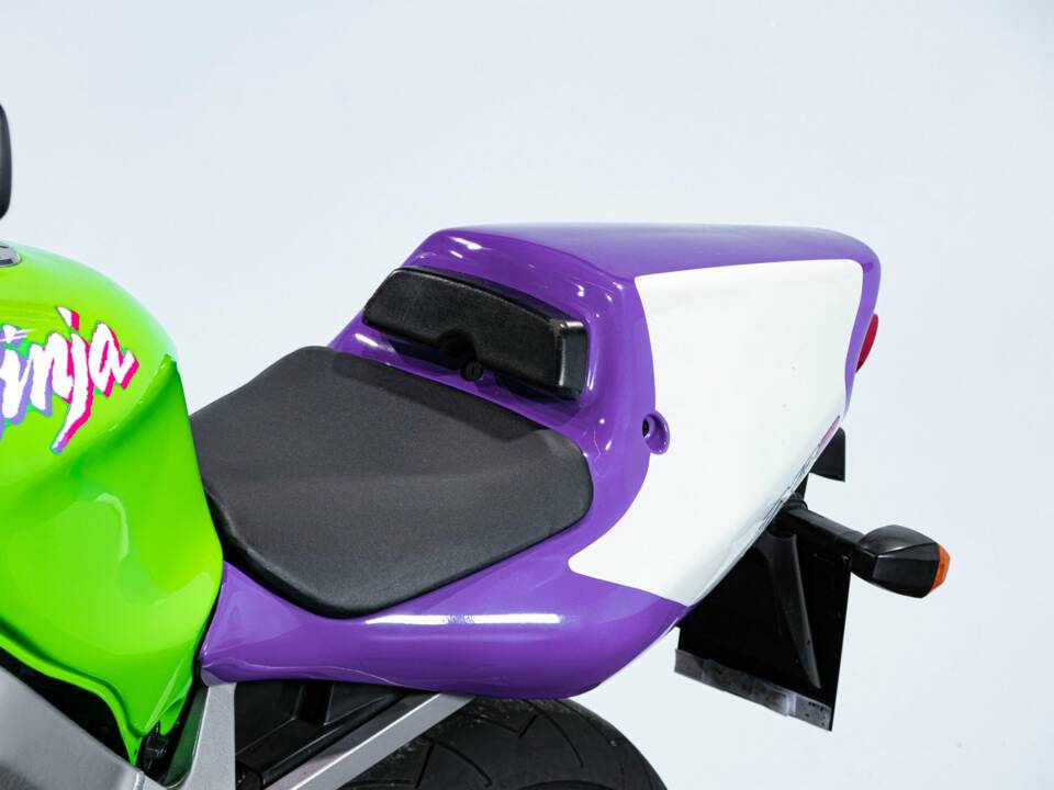 Image 44/50 of Kawasaki DUMMY (1996)