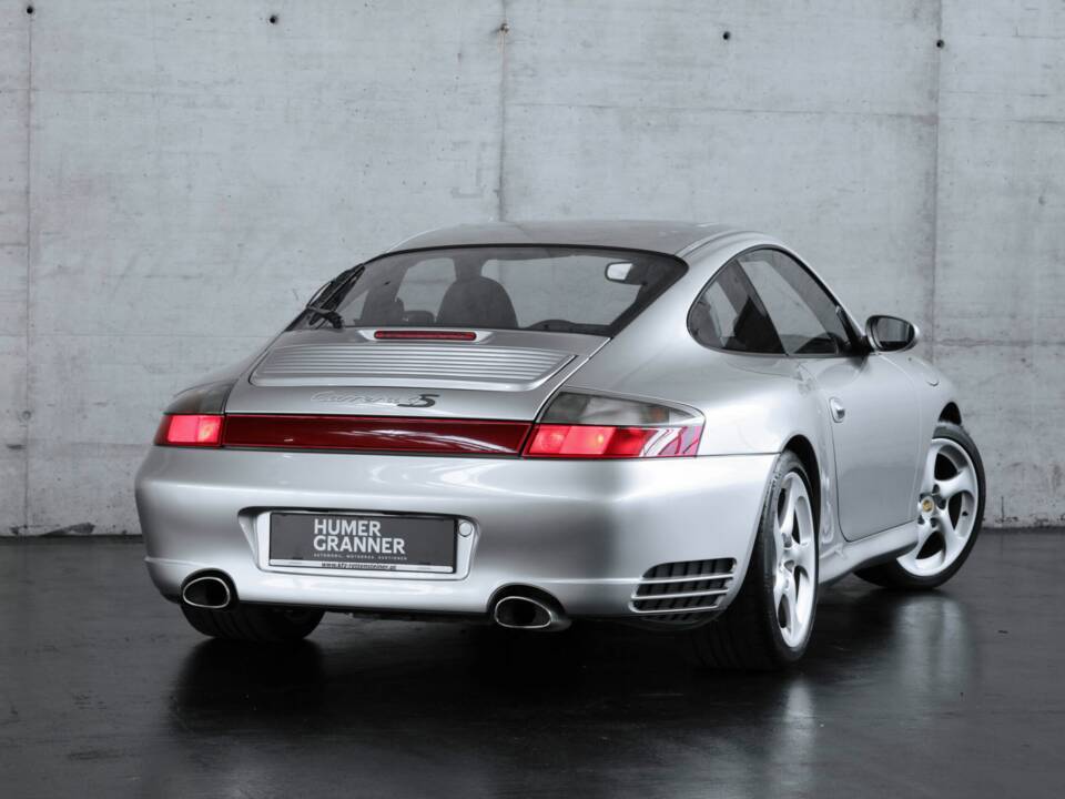 Image 10/50 of Porsche 911 Carrera 4S (2004)