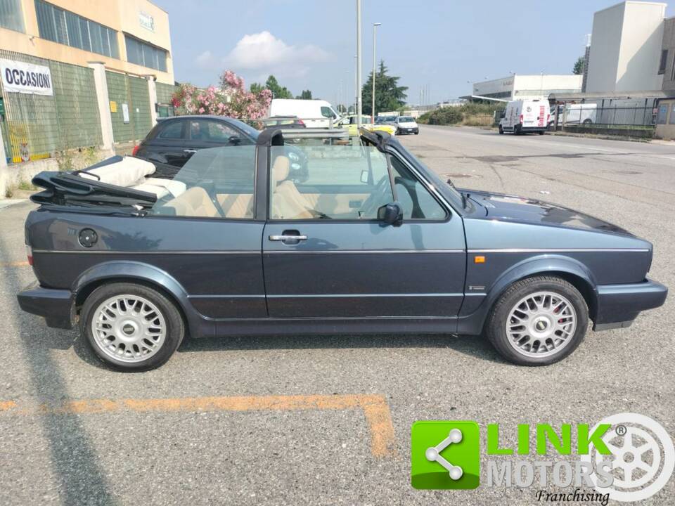 Image 9/10 of Volkswagen Golf Mk I Convertible 1.6 (1990)