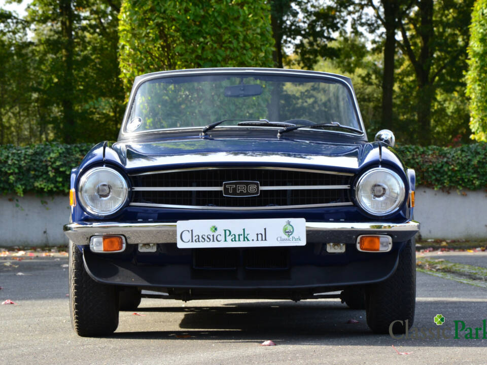 Image 19/50 of Triumph TR 6 (1975)