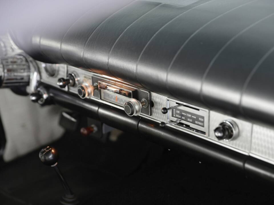 Immagine 12/50 di Ford Thunderbird (1957)