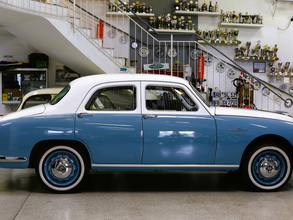 Image 5/27 of Alfa Romeo 1900 TI Super Berlina (1955)