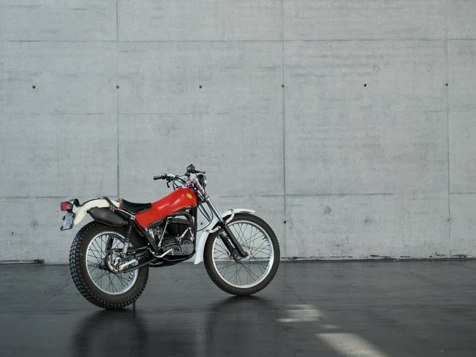 Image 12/24 of Montesa Cota 348 Trial (1979)