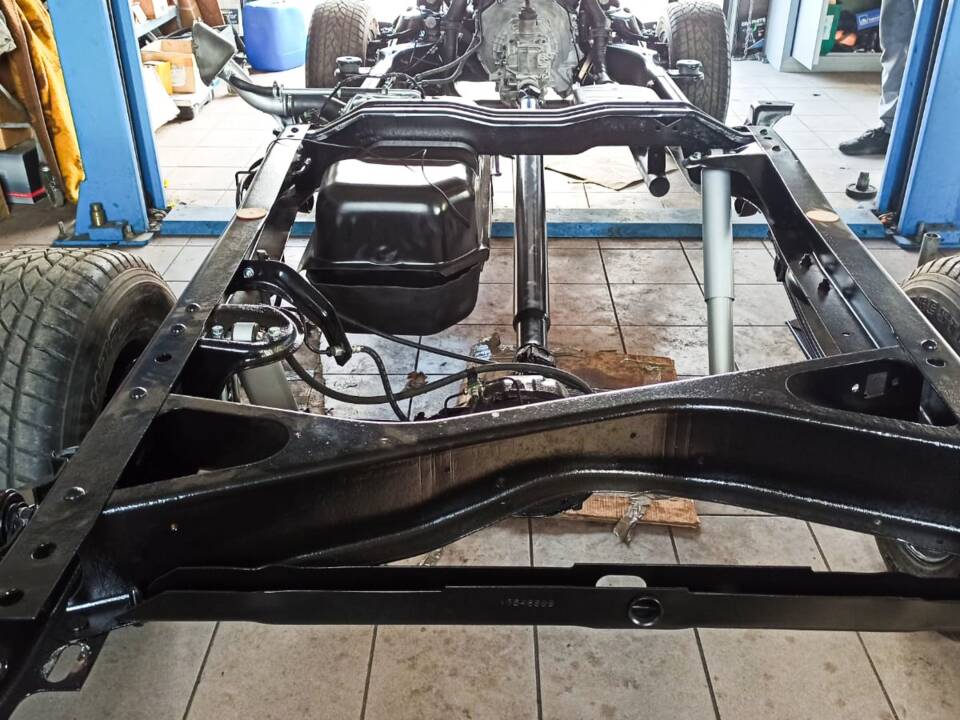 Complete renovation of chasis, suspension, drive shafts. Engine rebuilt with original parts.