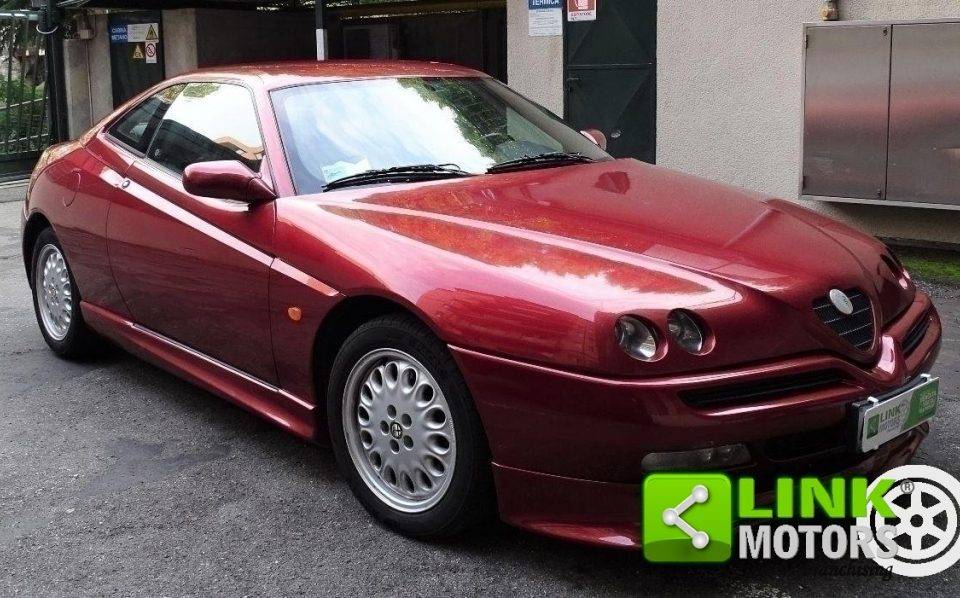 Imagen 1/8 de Alfa Romeo GTV 2.0 V6 Turbo (1996)