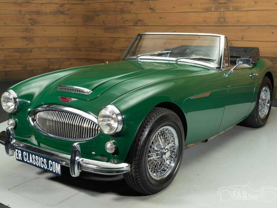 Imagen 4/19 de Austin-Healey 3000 Mk III (BJ8) (1965)