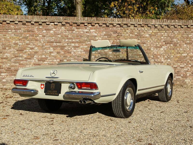Bild 43/50 von Mercedes-Benz 230 SL (1967)
