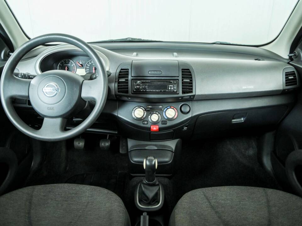 Image 7/35 of Nissan Micra C+C 1.6 (2005)